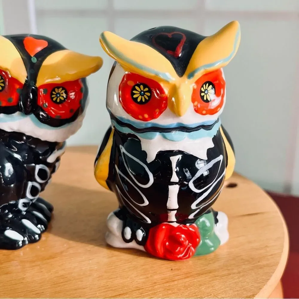 Sugar Skull Skeleton Owl Salt and Pepper Shakers Halloween Day of the Dead